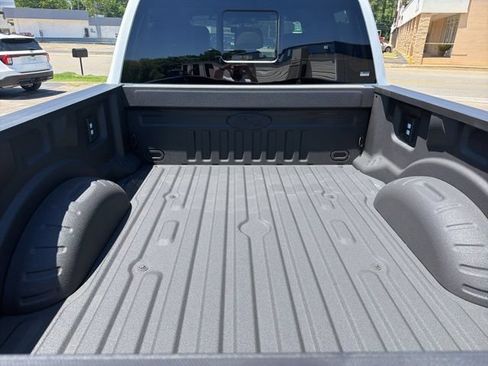 New 2026 Ford F250 Lariat w/ Chrome Package AWD/4WD image 11