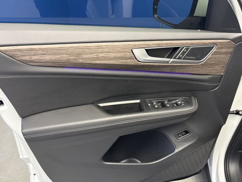 Used 2026 Volkswagen Atlas SEL Premium R-Line image 10