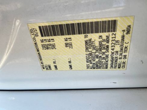 Used 2017 Nissan Maxima 3.5 SL FWD image 9