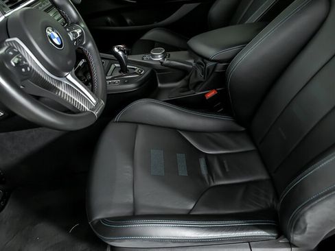 Used 2019 BMW M2 Competition w/ Executive Package RWD image 21