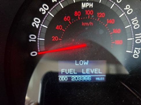Used 2012 Toyota Sequoia Platinum RWD image 25