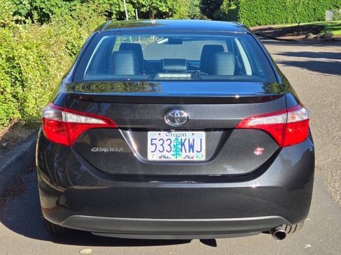 Used 2016 Toyota Corolla S FWD image 6