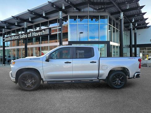 Used 2022 Chevrolet Silverado 1500 Custom w/ Rally Edition AWD/4WD image 2