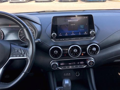 Used 2021 Nissan Sentra SV image 7