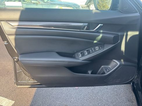 Used 2022 Honda Accord Sport Special Edition image 14