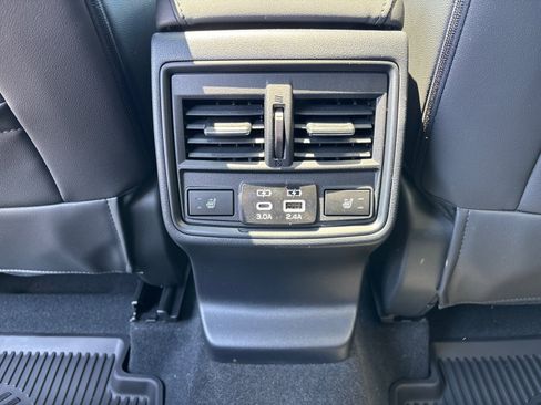 New 2026 Subaru Outback Touring XT AWD/4WD image 38