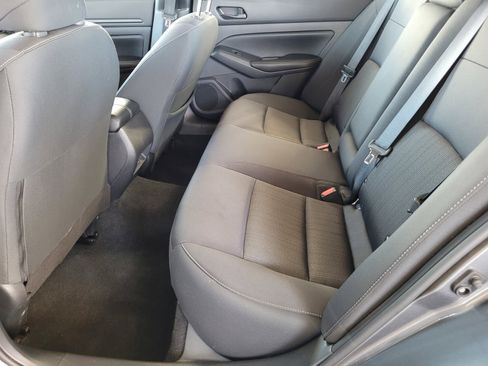 Certified 2024 Nissan Altima 2.5 SV FWD image 6