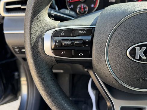 Used 2021 Kia K5 LXS image 18