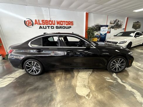 Used 2020 BMW 330i Sedan w/ Convenience Package RWD image 8