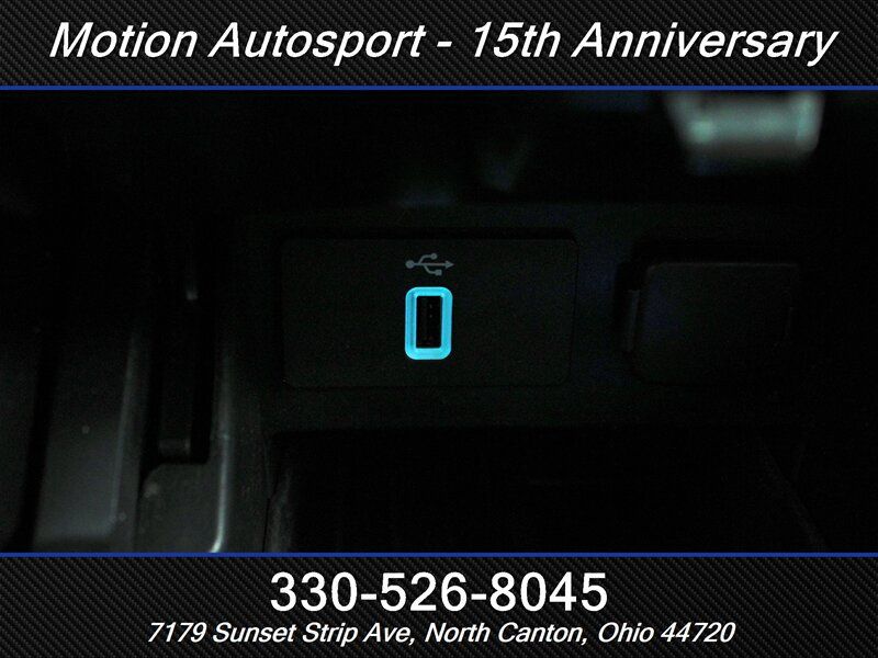 Used 2018 Ford Explorer XLT w/ Equipment Group 201A AWD/4WD image 16