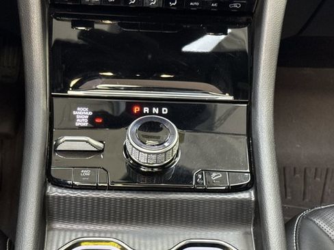 Used 2024 Jeep Grand Cherokee Limited 4xe image 25