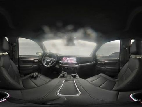 Used 2022 GMC Sierra 1500 SLT w/ SLT Convenience Package image 24