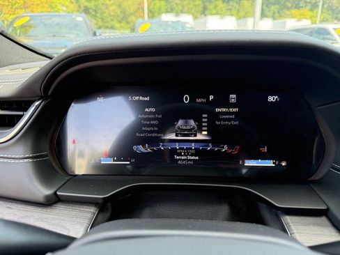 New 2025 Jeep Grand Cherokee Overland w/ Luxury Tech Group IV image 22