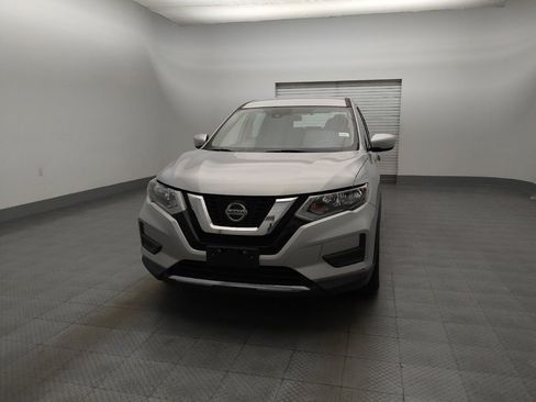 Used 2020 Nissan Rogue S FWD image 15
