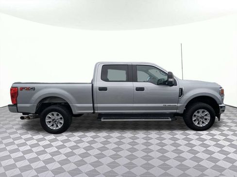 Used 2022 Ford F250 XL w/ STX Appearance Package AWD/4WD image 2