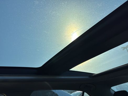 Used 2021 Toyota Camry XSE image 12