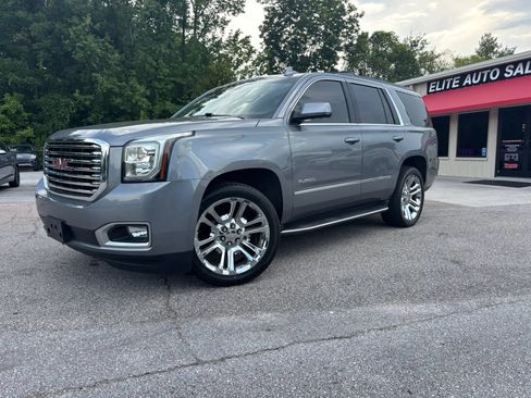 Used 2019 GMC Yukon SLT w/ Premium Edition AWD/4WD image 3
