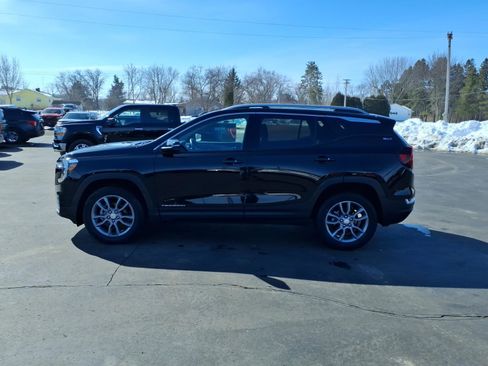 Used 2024 GMC Terrain SLT image 7