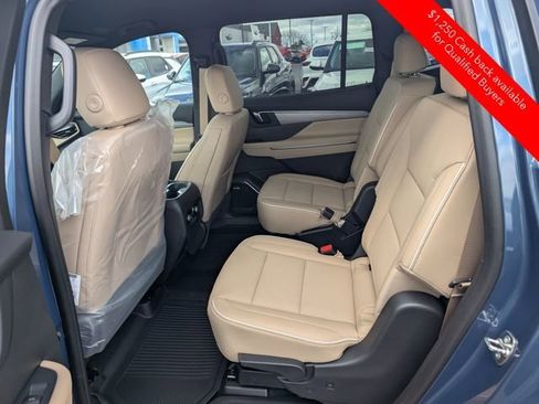 New 2026 Buick Enclave Preferred w/ Power Package AWD/4WD image 9
