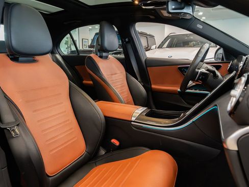 Used 2022 Mercedes-Benz C 300 4MATIC Sedan w/ AMG Line w/ Night Package image 10