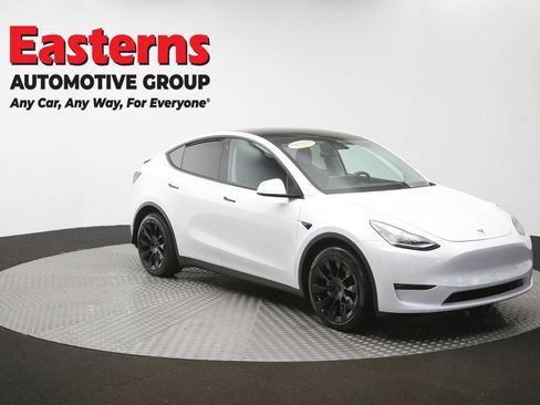 Used 2021 Tesla Model Y Long Range AWD/4WD image 45