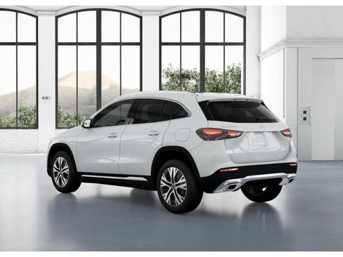 New 2026 Mercedes-Benz GLA 250 image 28