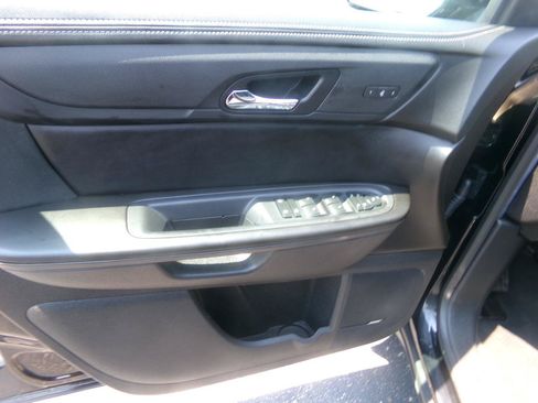 Used 2017 Chevrolet Traverse LT AWD/4WD image 10