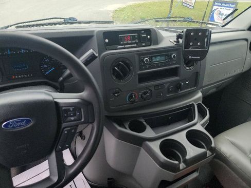 Used 2023 Ford E-350 and Econoline 350 Super Duty w/ Power Windows & Locks Group RWD image 10