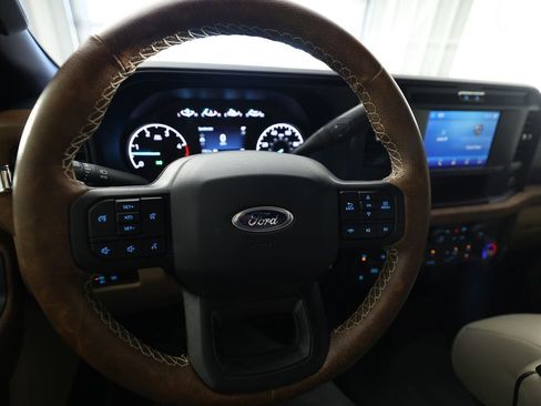 Used 2026 Ford F250 XLT w/ 360-Degree Camera Package image 21