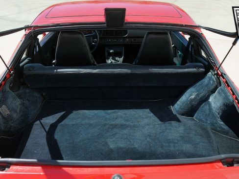 Used 1988 Porsche 944 Coupe image 17