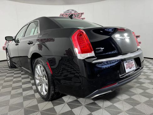 Used 2015 Chrysler 300 Limited w/ Driver Convenience Group AWD/4WD image 26