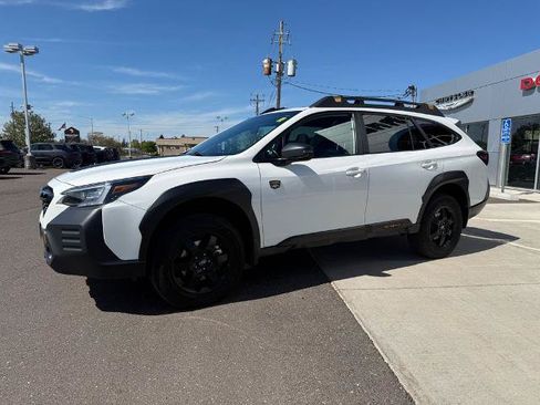 Used 2022 Subaru Outback Wilderness AWD/4WD image 3