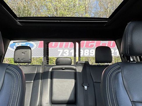 Used 2022 Ford F250 Lariat w/ Tremor Off-Road Package image 13