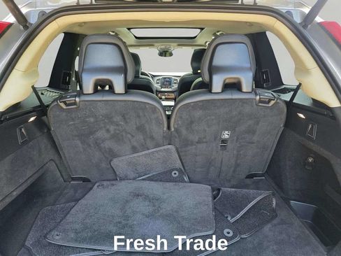 Used 2023 Volvo XC90 T8 Plus AWD/4WD image 8