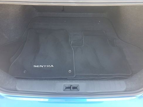 Used 2021 Nissan Sentra SV image 12