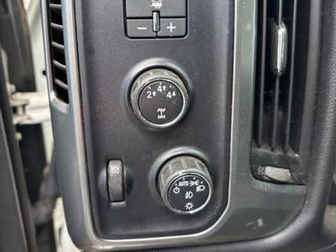 Used 2016 Chevrolet Silverado 2500 LT w/ LT Convenience Package image 20