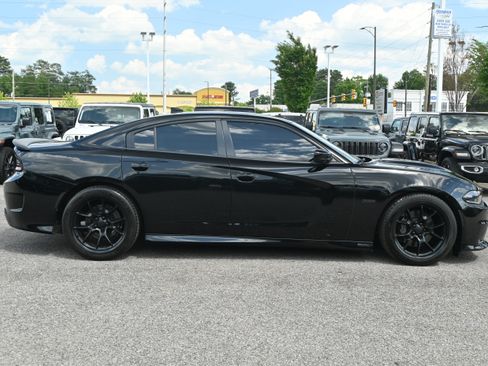 Used 2023 Dodge Charger Scat Pack w/ Plus Group RWD image 11