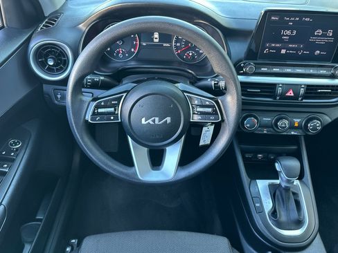 Used 2024 Kia Forte LXS FWD image 15
