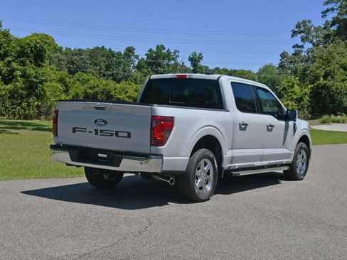 Used 2024 Ford F150 XLT w/ Equipment Group 302A MID RWD image 4