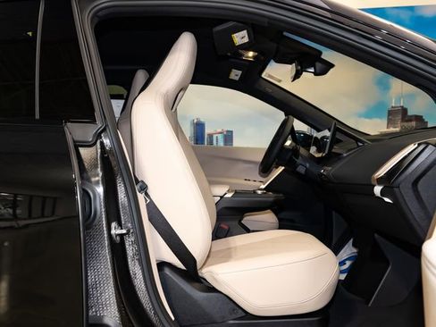 New 2026 BMW iX xDrive45 w/ Premium Package AWD/4WD image 19