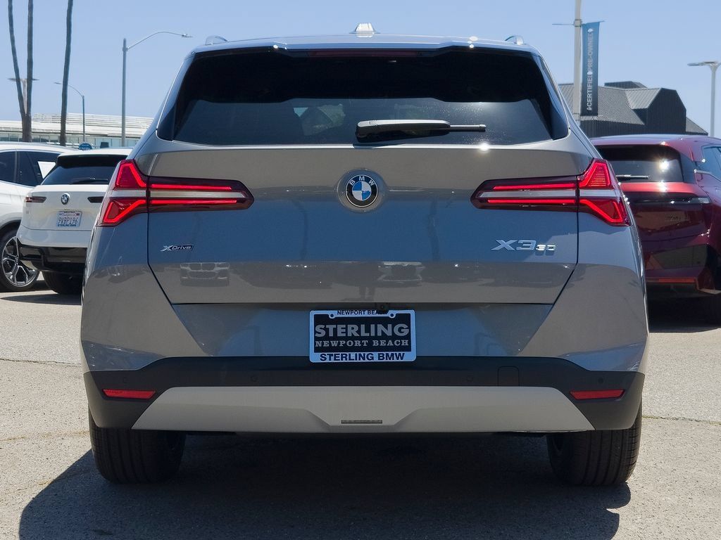 New 2026 BMW X3 xDrive30i w/ Premium Package AWD/4WD image 16
