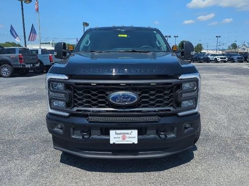 Used 2024 Ford F250 XL w/ STX Appearance Package AWD/4WD image 4