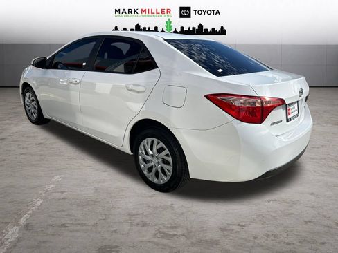 Certified 2017 Toyota Corolla LE w/ Carpet Mat Package (TMS) FWD image 3