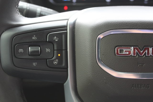 Used 2024 GMC Yukon SLT w/ SLT Luxury Package AWD/4WD image 25