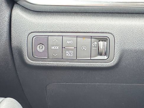 New 2027 GMC Terrain Elevation w/ Elevation Premium Package AWD/4WD image 29