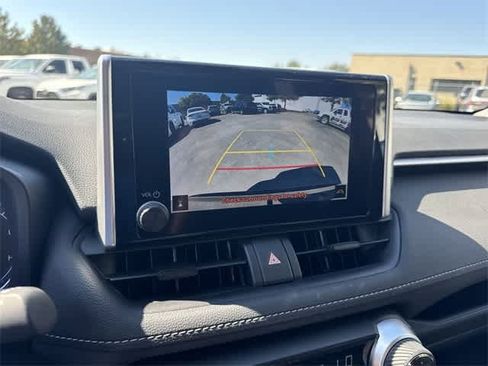 Used 2025 Toyota RAV4 LE image 20