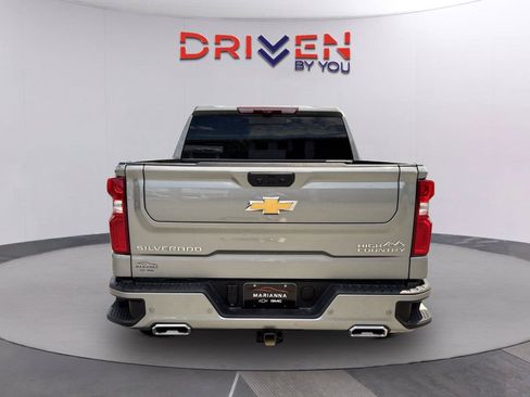 Used 2025 Chevrolet Silverado 1500 High Country AWD/4WD image 5
