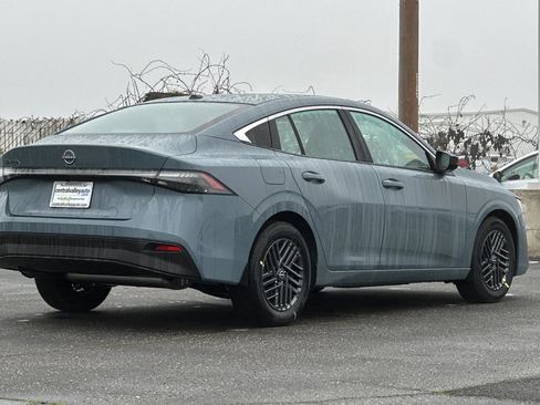New 2026 Nissan Sentra SV w/ Floor Mat Package image 4