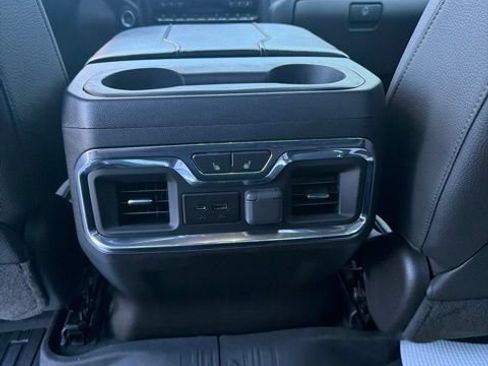 Used 2023 GMC Sierra 2500 Denali w/ Denali Ultimate Package AWD/4WD image 15