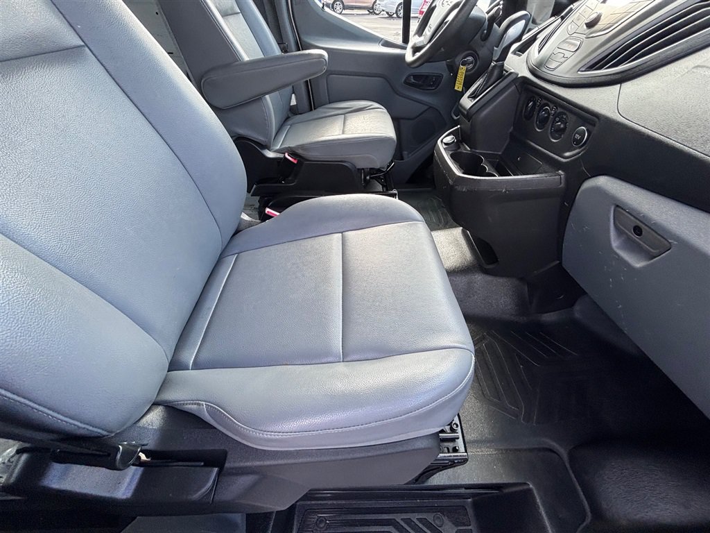 Used 2019 Ford Transit 250 130 Low Roof RWD image 22